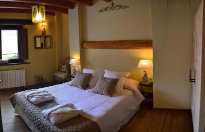 Alba D'Esteve. Casa Rural - Photo 5