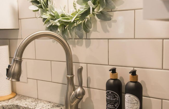 Walk to the Silos 3 Bed 1960 s Bungalow Near Baylor - Foto 58