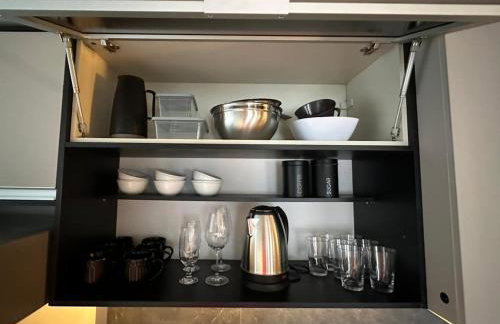 Apto 1405 com Piscina e Academia 2 Quartos Ar Condicionado no Centro Cívico com Garagem - Foto 17