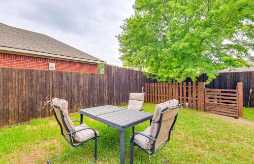 Shop, Play and Explore Family Home in Allen - Foto 35