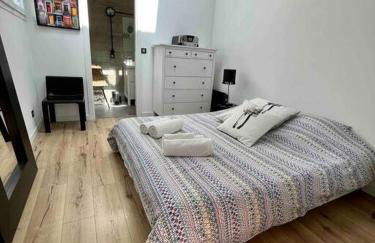 Rare ! LOFT Atypique Centre-Ville Parking Jardin - Foto 37