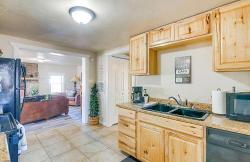 Downtown Del Norte Home Near Hiking & Fishing! - Photo 10