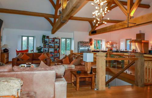 Kerslake House - Photo 3