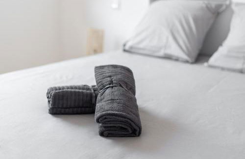 T2 avec parking gratuit - proximité gare - Foto 1