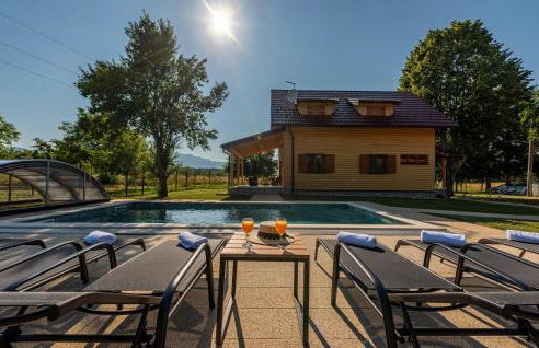 Awesome Home In Licko Cerje With Wifi - Photo 11