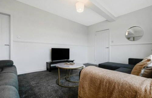 Free Parking - Central - Sleeps 6 - 3 Bedrooms - Foto 3