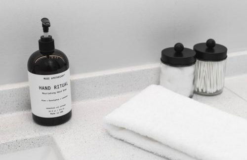 Modern Comfort Condo Only 2 Mile to Downtown Broadway - Foto 41