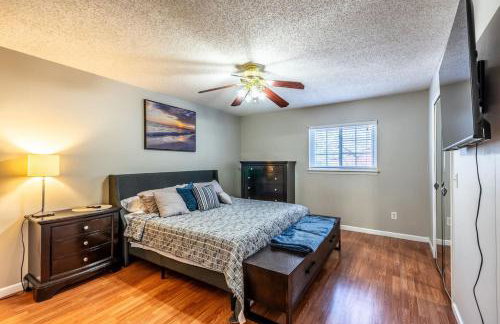 Spacious 3 BR Near NAS Jax l BBQ WiFi DirecTV - Foto 11