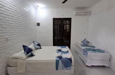 Lua Chalés 14 chalés equipados com churrasqueira individua , piscina e hidro incluindo café da manhã servido no quarto , roupa de cama, toalhas de banho e de praia a apenas 600 metros da praia de Maresias - Foto 21