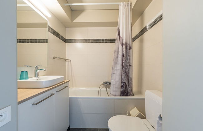 Modern Studio With sea View and Garage - Foto 12