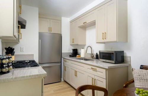 Outdoor Spaces and Coastal Sanctuary - Photo 2