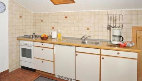 Apartment Komfortable Ferienwohnung mit herrlichem Bergblick by Interhome - Foto 4