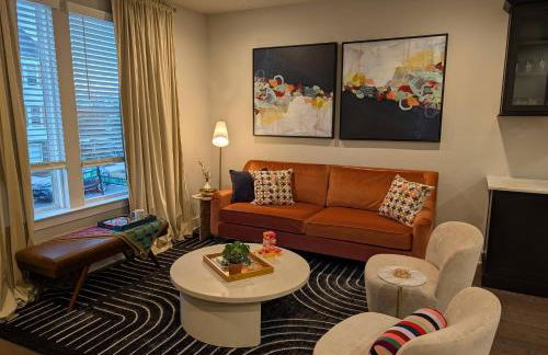 Queen City Castle - Rooftop, Garage, King Beds, Pet Friendly - Foto 23