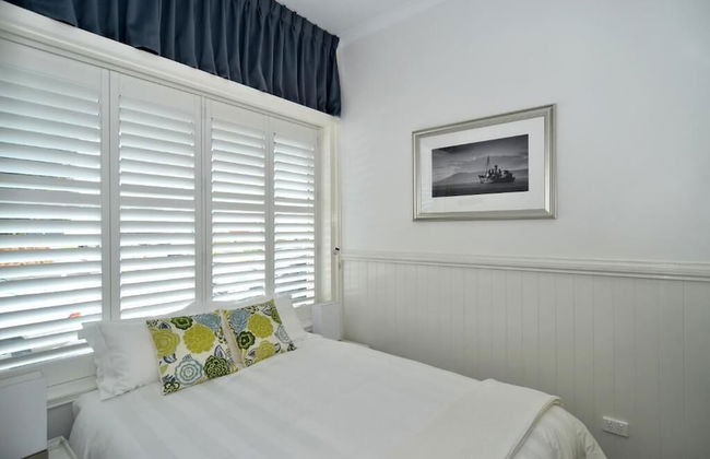 Albany Central Apartments - Photo 1