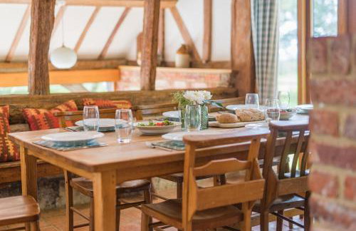 Masketts Barn by Bloom Stays - Photo 11