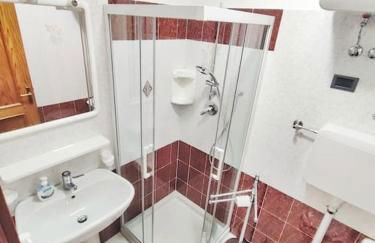 NEW ENTRY - Nuova villa nel verde - Foto 13