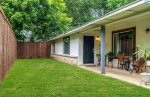 2bd 1bth place in Arlington Centrally located in DFW and conveniently located near Cowboy's Stadium - Foto 14