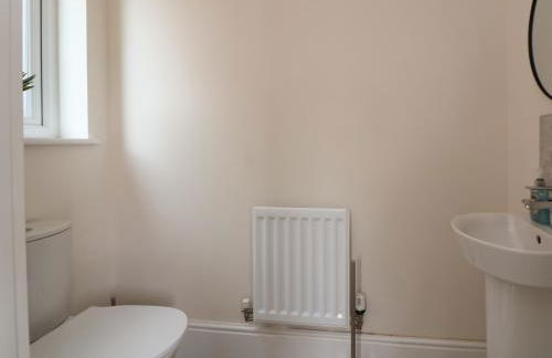 29 Ernest Dawes Avenue - Photo 13