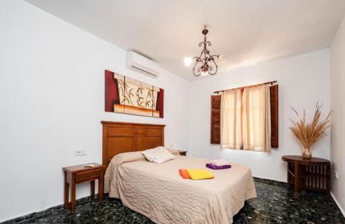 Preciosa villa con gran piscina y fabulosas vistas - Photo 9