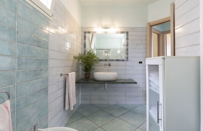 3 bedroom House in Cipressa with garden and terrace - Photo 19