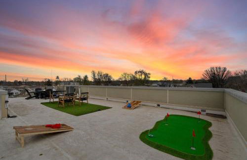 Luxe Retreat! Bar|Rooftop DT Views|Hot Tub|Arcade - Foto 8