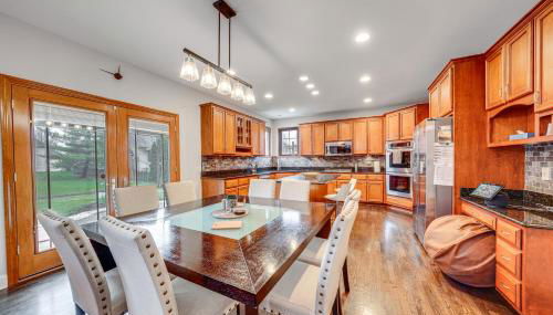 In-Home Theater Modern Naperville Vacation Rental - Foto 2