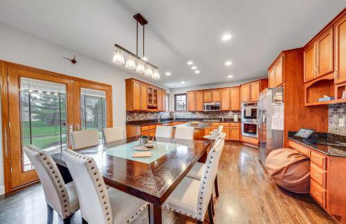 In-Home Theater Modern Naperville Vacation Rental - Foto 2