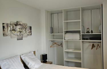 Villa avec baignoire balnéo véranda & jardin - Foto 7