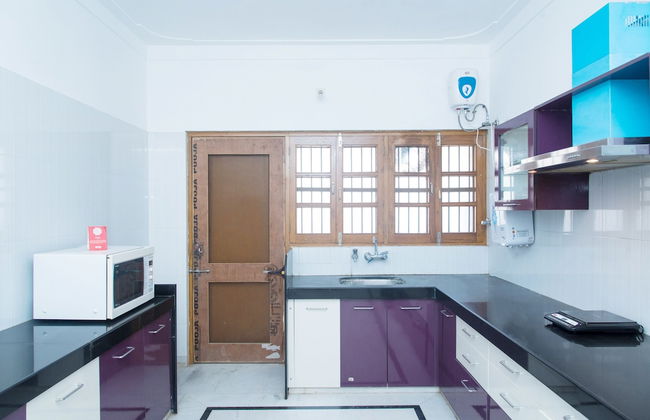 OYO 11064 Home Elegant 3BHK Villa Near Hiran Magri - Photo 17