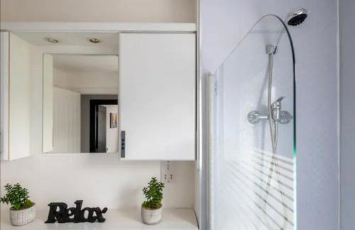 Marston 5 Bedroom Home With Parking Near HS2 & NEC & BHX - Foto 23