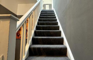 Canford Cliffs Apartment - Photo 9