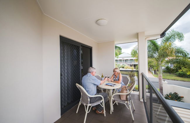 Apartments on Palmer - Photo 15