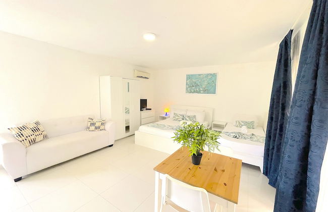 Relax Studios Deluxe POOL WIFI BEACH - Photo 15