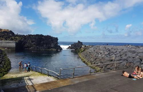 Seaside Azores Villa with natural pool, terrace & barbecue - Photo 15