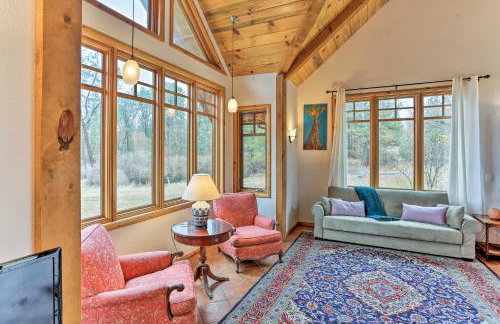 Peaceful Shasta Cascade Getaway on 15-Acre Ranch! - Foto 17