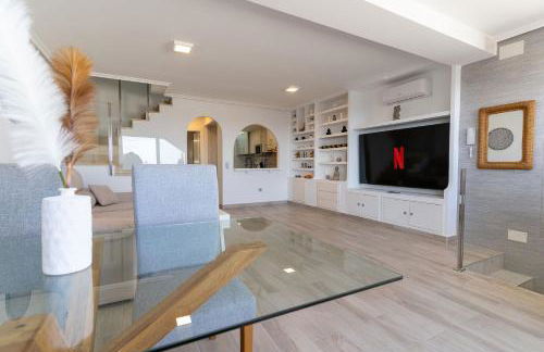 rentafive - Vistas al mar - Chalet - 2 Terrazas - Foto 10