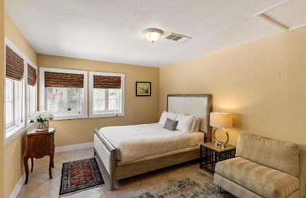 Dandelion by Avantstay Pool, 0.2mi to Downtown! - Foto 36