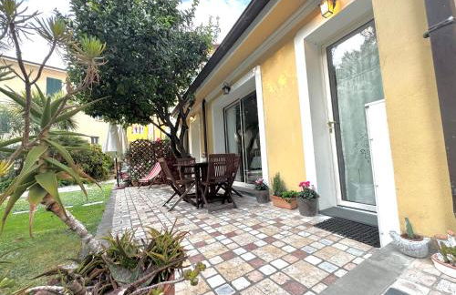 Villa Angelina Holiday Homes I Casa UG I A pochi chilometri da Sanremo e il suo Festival I Giardino I Parcheggio privato - Photo 30