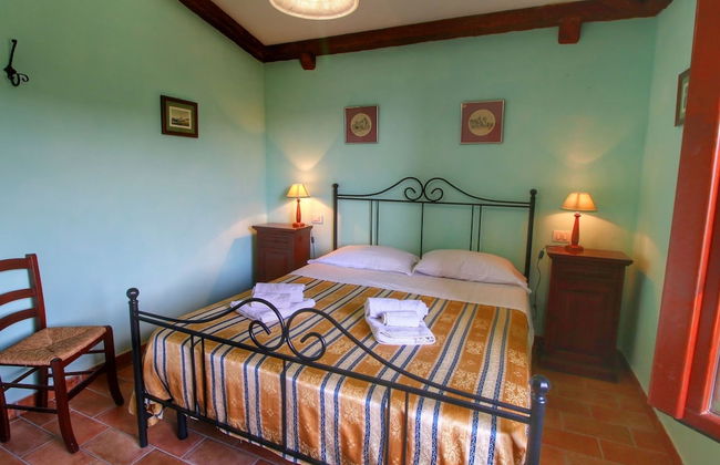 Country House With Swimming Pool and Garden With Mediterranean Plants - Foto 6