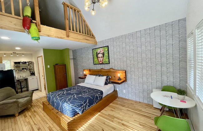 Love Shack - Photo 18