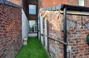 Chic 5 double bedroom house - 15 min to Manchester - Foto 18