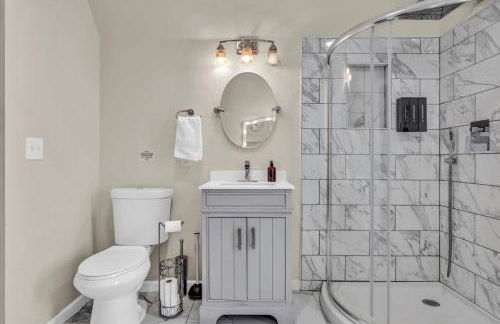 BIG 4BR House 7 Mins to Downtown with Foosball and Games - Foto 44