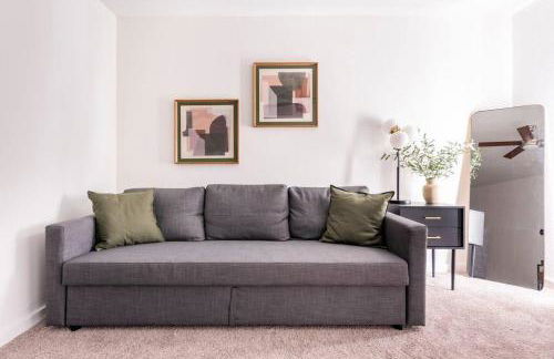 SoLa OASIS 2BR King Suite, Fully Stocked kitchen, Pool & Gym - Foto 5