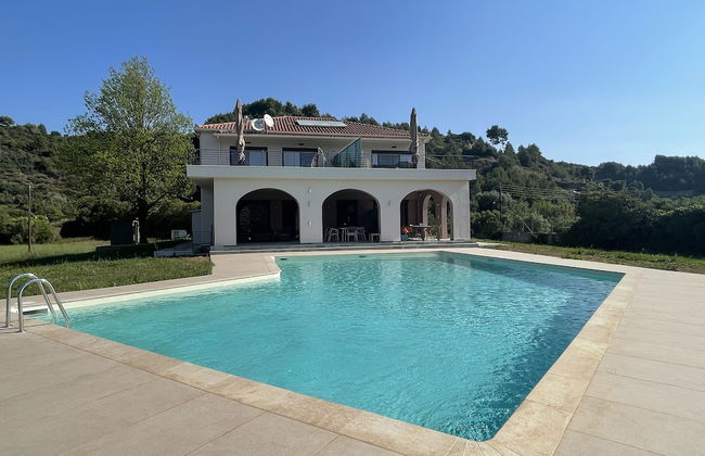 Antinea Olympian Villa - Foto 1