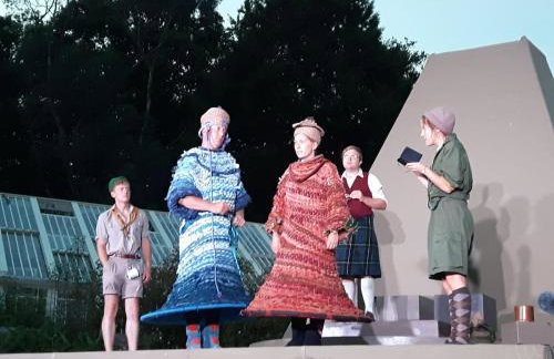 The Old Stables of heritage Tregrehan Garden Cottages on South Coast - Photo 19