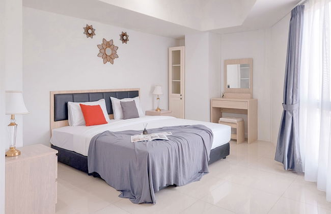 Comfortable And Homey 1Br Tamansari Bintaro Mansion Apartment - Photo 1