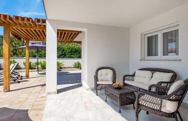 Villa Mira - Photo 18