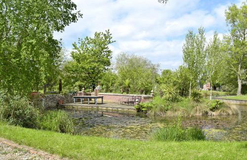 Swallows Nest - Photo 25