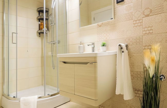 TESLA Residence Subotica - Photo 40