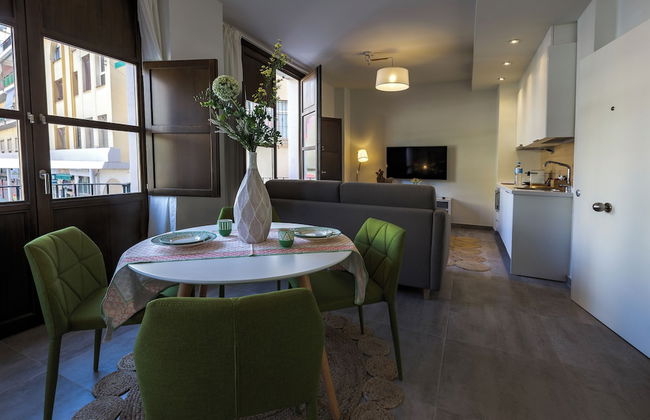 Apartamentos El Marqués - Photo 36